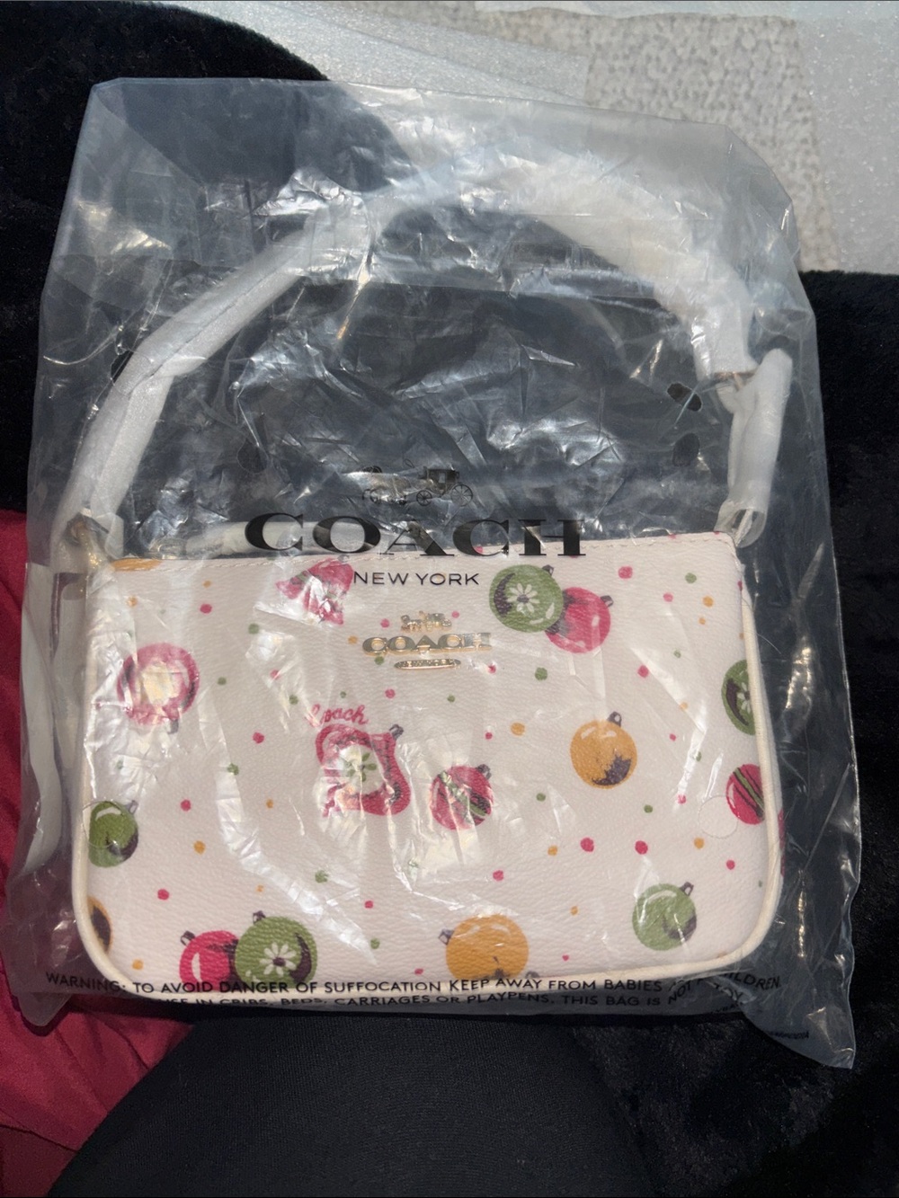 Coach Nolita 15 Wristlet in Ornament Print (Chalk Multi/Gold
